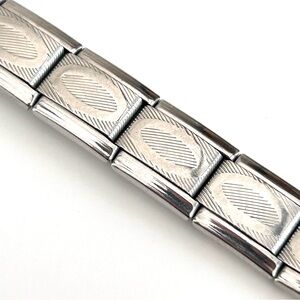 Charmed Italy Expressions Silver Metal Bracelet 9 Links